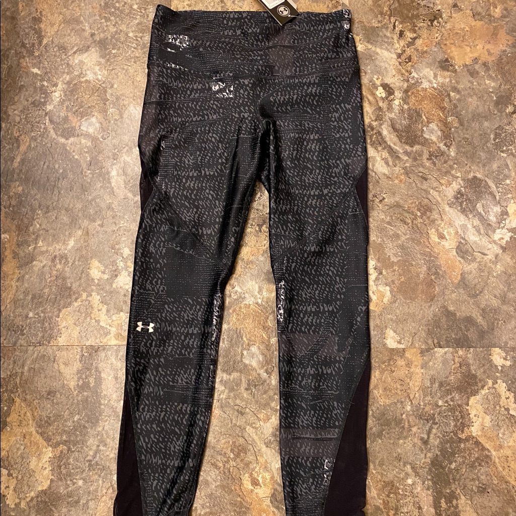 Nwt Under Armour Crop Leggings